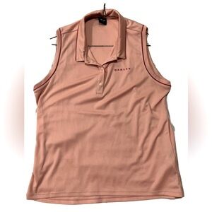 Women’s Oakley golf top